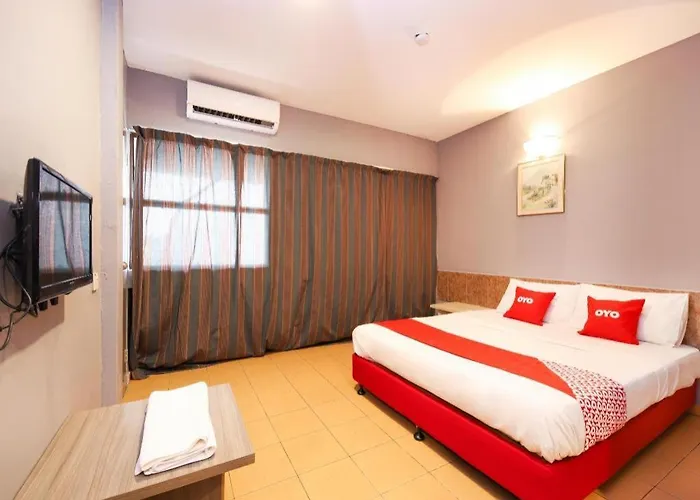 Oyo 89676 Hotel 22